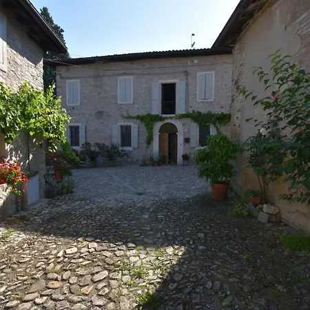 Fogadó Sottolaluna Viano