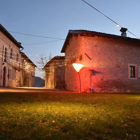 Sottolaluna Viano