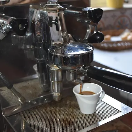 Sottolaluna Πανδοχείο